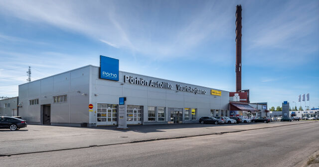 Pörhö damage repair workshop