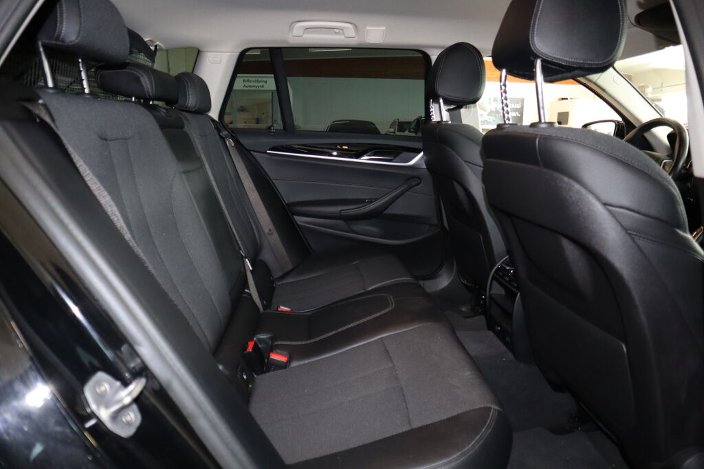 BMW 520 2018 G31 Touring 520d A Business Sport *** SIISTI,PERUUTUSKAMERA, AUTOMAATTI ***