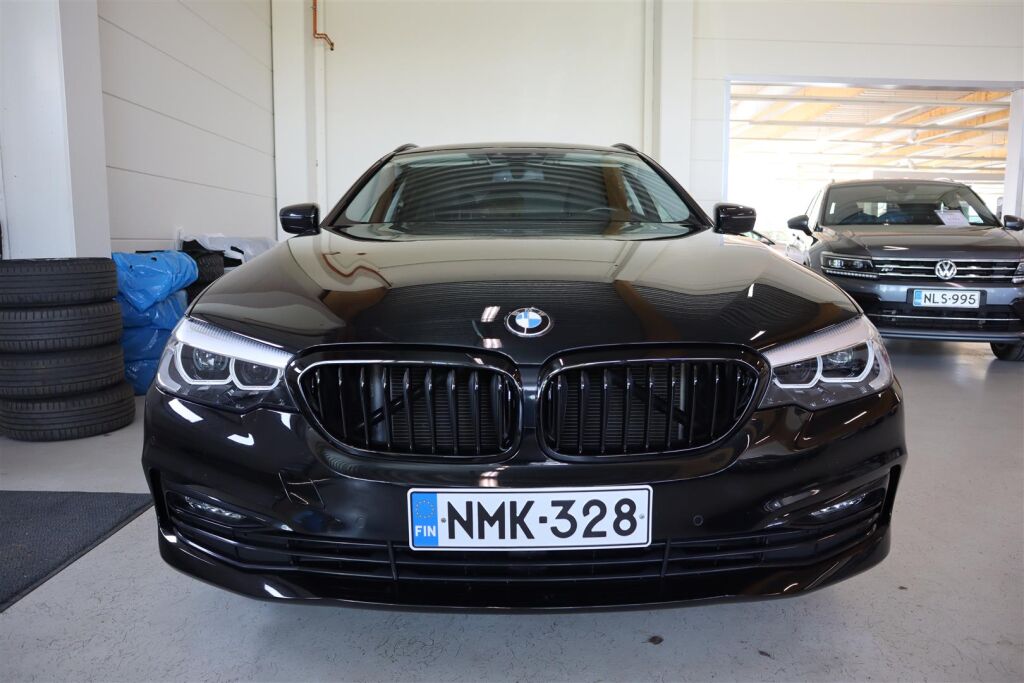 BMW 520 2018 G31 Touring 520d A Business Sport *** SIISTI,PERUUTUSKAMERA, AUTOMAATTI ***
