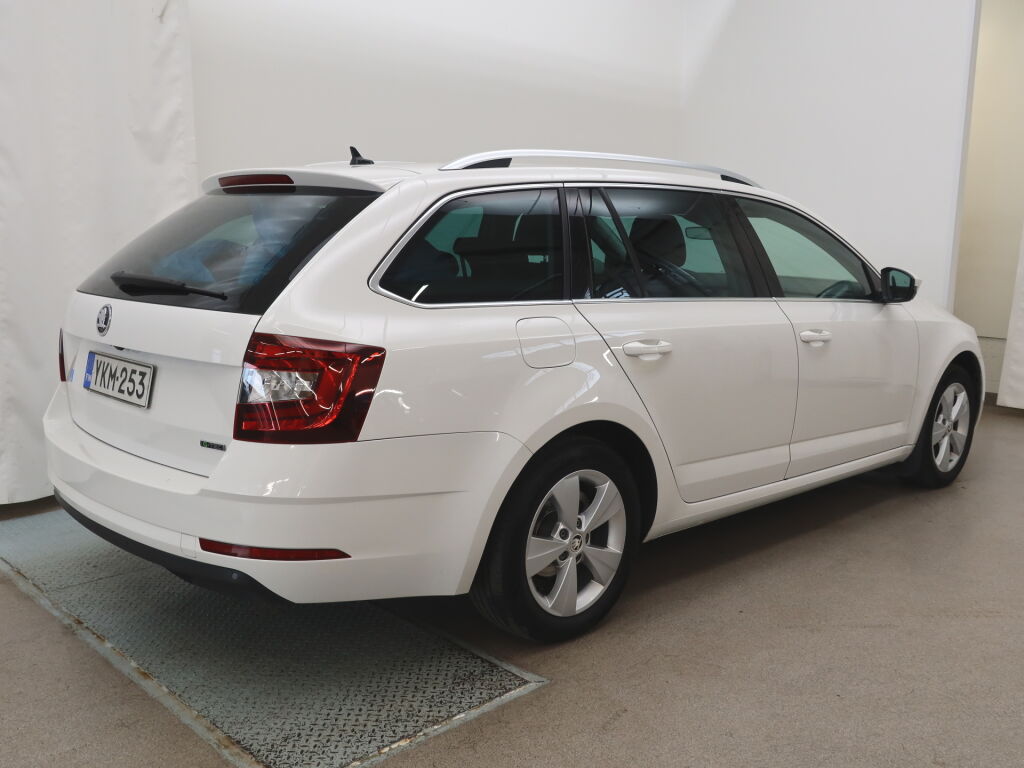 SKODA OCTAVIA 2020 Combi 1,5 TSI G-TEC DSG Autom. Style kaasu / bensa
