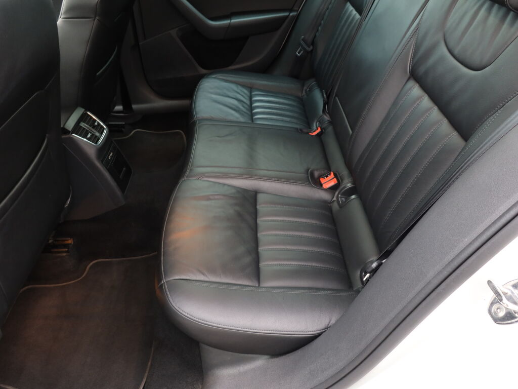 SKODA OCTAVIA 2020 Combi 1,5 TSI G-TEC DSG Autom. Style kaasu / bensa